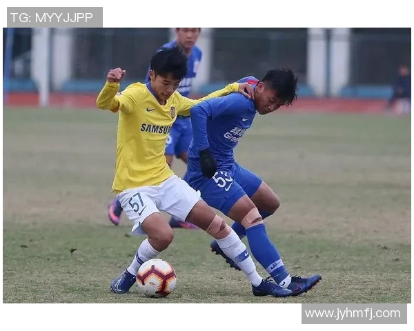 卓尔与建业激战正酣实况比赛精彩瞬间回顾与分析